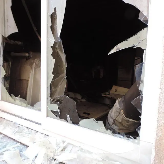 photo les vitres ont explosé, probablement sous l’effet de la chaleur.  ©  ouest-france