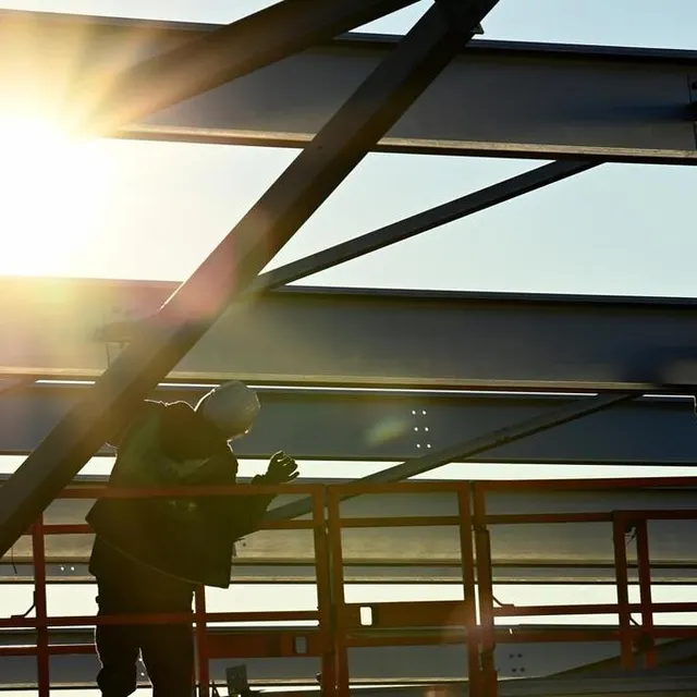 photo outre la production d’électricité, les ombrières permettent de protéger les voitures de la pluie et du soleil.  ©  marc ollivier/ouest-france