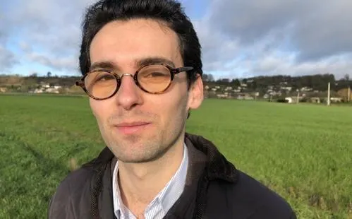 photo  jérôme prémartin, plus jeune maire de la sarthe, a décidé d’accorder son parrainage à éric zemmour. il s’en explique dans une lettre.  &copy;  archives ouest-france 