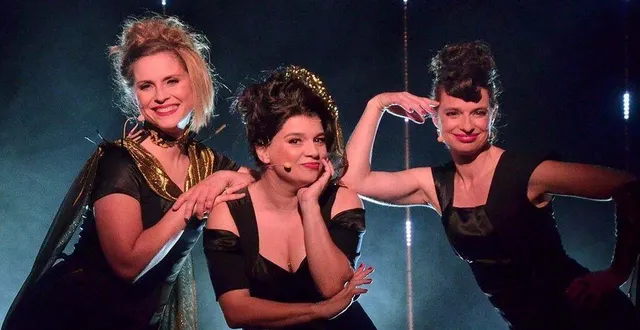 photo  les divalala invitent à revisiter le répertoire de la chanson française.  &copy;  dr 