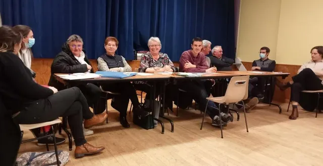 photo  les responsables de l’organisation ont dévoilé la nouvelle formule des pissenlits.  &copy;  le maine libre 