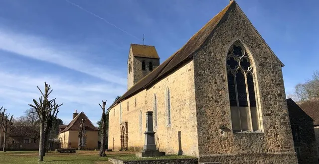 photo  les travaux de rénovation qui vont débuter à l’église saint-hilaire au printemps vont être très suivis par l’association asnières patrimoine.  &copy;  ouest-france 