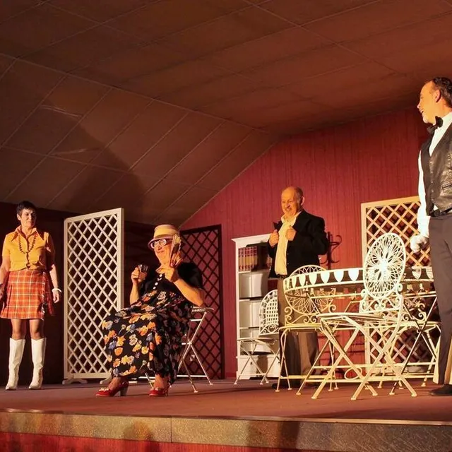 photo les quiproquos inspirés de feydeau ont beaucoup amusé le public.  ©  ouest-france