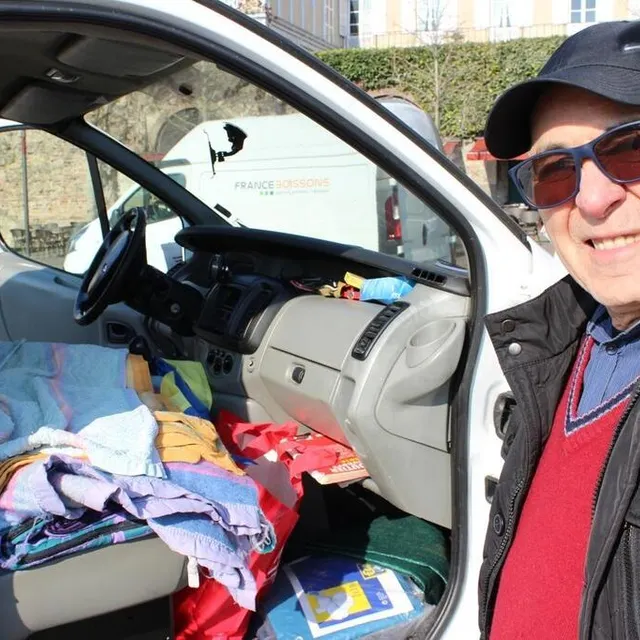 photo maquis dormira ce lundi soir à baden-baden, en allemagne, directement sur les sièges avant de son fourgon.  ©  le maine libre