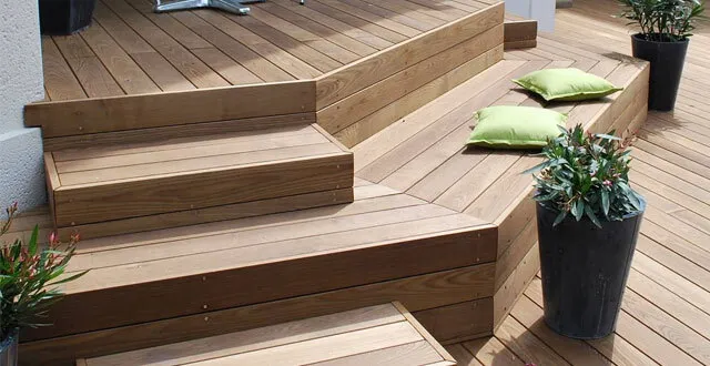 photo air et soleil terrasses grad : spécialistes de la terrasse bois dans la sarthe &copy; air et soleil terrasses grad