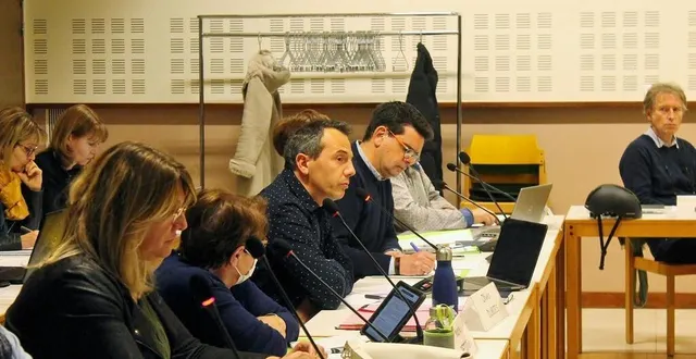 photo  le 1er adjoint, olivier dubois, a présidé la séance du conseil municipal de sablé-sur-sarthe, lundi 14 mars 2022, en l'absence du maire, nicolas leudière, souffrant.  &copy;  ouest-france 