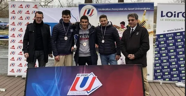 photo  florian busson, athlète de sablé-sur-sarthe, a remporté le championnat universitaire de canoë-kayak en kayak en combiné.  &copy;  canoë-kayak club sabolien 