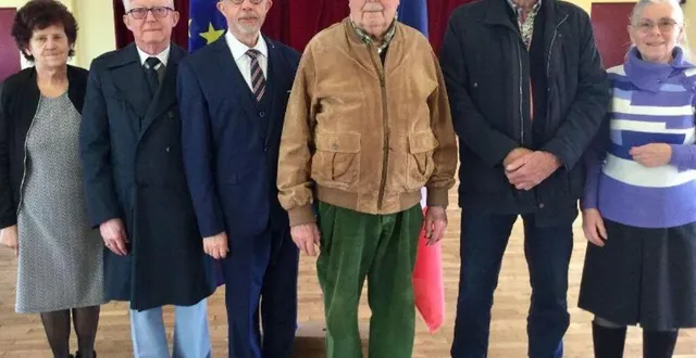 photo  monique sibon, jean-claude prodhomme, philippe bigot, philippe dessus, pierre verrière et yvonne oger.  &copy;  ouest-france 