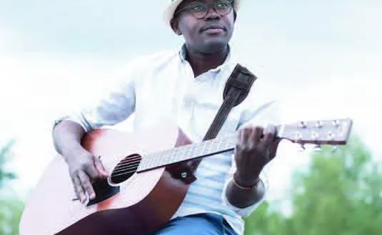 photo  adonis avait participé au premier festival international de la chanson francophone.  &copy;  cmir 