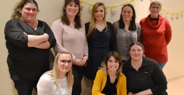 photo  de gauche à droite, debout : rachel graffin, secrétaire ; marjorie thomas, vice-présidente ; alexandra dréan, présidente ; laëtitia perdereau, trésorière ; stéphanie le carves, secrétaire-adjointe. à genoux, jennifer martin lévêque, trésorière-adjointe ; jessica choplin et stecy ridray, bénévoles.  &copy;  ouest-france 