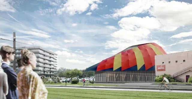 photo  bientôt le chapiteau en dur, à côté de la cité du cirque boulevard churchill sera achevé.  &copy;  archives 