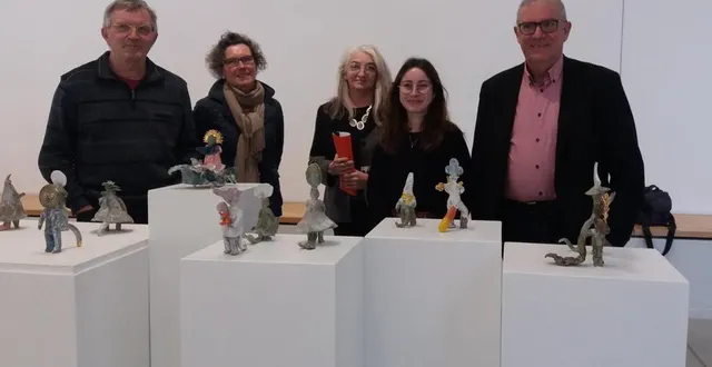 photo  les organisateurs de ces journées européennes des métiers d’art, à malicorne.  &copy;  ouest-france 