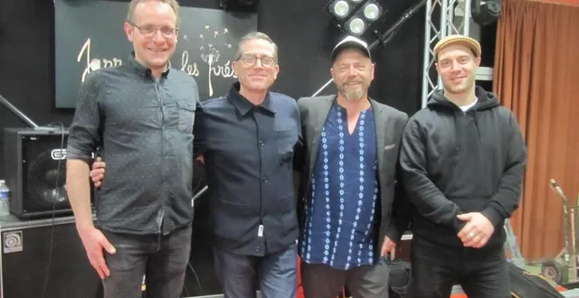 photo  de gauche à droite : thomas planque, basse ; nico duportal, guillaume chevillard, batteur et directeur artistique de happy jazz club et timothée bakoglu, piano.  &copy;  ouest-france 