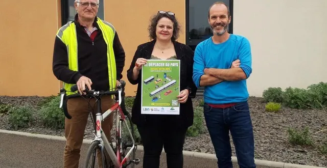 photo  de gauche à droite : michel briffault, mélanie cosnier et anthony mussard ont présenté la prochaine étude sur la mobilité durable au sein du pays vallée de la sarthe.  &copy;  le maine libre 