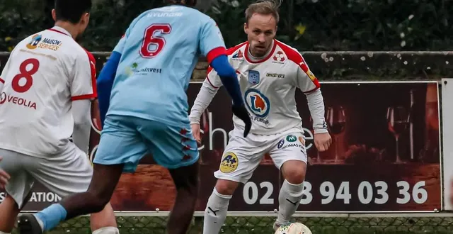 photo  la flèche, comme la majorité des clubs sarthois de r1, joue le maintien dans l’élite régionale..  &copy;  archives le maine libre 