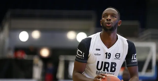 photo  une nouvelle fois, mohammad diop a sorti une masterclass avec ses 20 points face au centre fédéral.  &copy;  photo : archives julien kammerer 