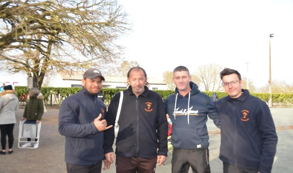 ChampagnélesMarais. Un début de saison prometteur pour la pétanque La Roche sur