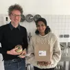 photo basma paradin et pierre-elie boiton, fondateurs de tambouille.bio, des kits de produits frais à cuisiner, ont installé leur atelier à coudrecieux.