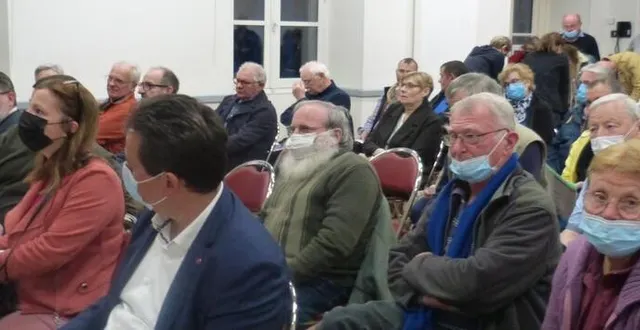 photo  une cinquantaine de personnes ont assisté à l'assemblée générale  &copy;  le maine libre 