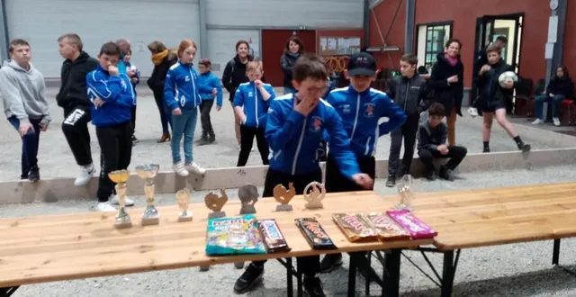 photo  vingt et un jeunes se sont affrontés dans les catégories benjamins, minimes et cadets.  &copy;  le maine libre 