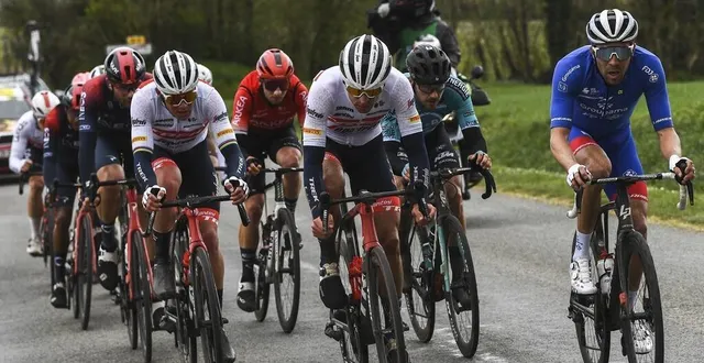 photo  mads pedersen portera le maillot jaune, ce mercredi, pour la deuxième étape du circuit de la sarthe.  &copy;  le maine libre - denis lambert 