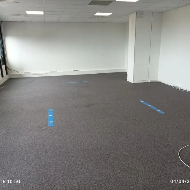 photo selon les syndicats sud et solidaires, photo à l’appui, le plateau « bretagne » du centre coriolis d’angers a été récemment vidé.  ©  dr