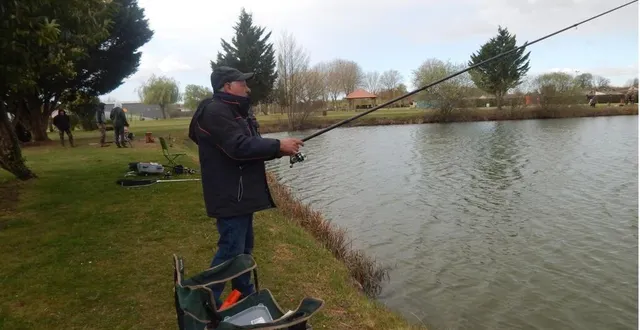 photo  peu de prises de grosses truites à signaler, même si certains pêcheurs ont eu la chance de prendre six poissons.  &copy;  le maine libre 