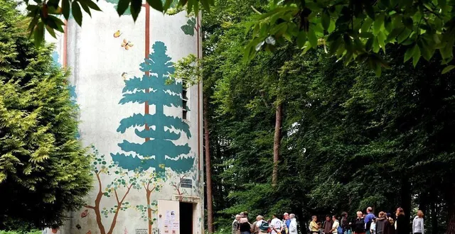 photo  le point culminant du département est situé au cœur de la forêt de perseigne, dans le nord sarthe.  &copy;  jl dugas/office de tourisme 