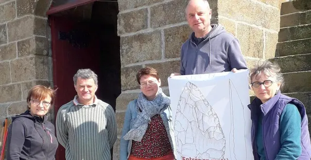 photo  des responsables de l’association histoire et patrimoine, qui organise une conférence et une exposition.  &copy;  ouest-france 