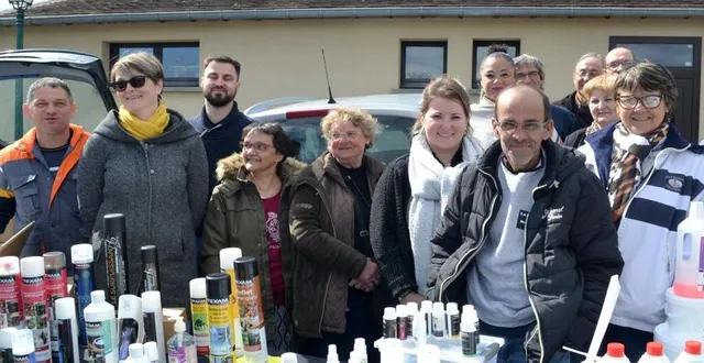 photo  le marché de printemps a rassemblé de nombreux habitants du village pour sa première édition.  &copy;  le maine libre 