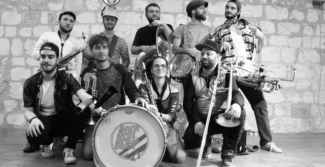 photo  le back beat brass band donnera un concert dans le pré de la chapelle, samedi 2 juillet.  &copy;  thierry chapeau photographies 