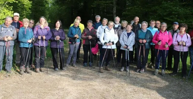 photo  le club de secteur générations mouvement perseigne saosnois a proposé mardi, une randonnée marche nordique, avec 30 personnes. « les mardis, nous faisons des parcours de 12, 10 et 8 km », explique rené moreau, en charge des randonnées pédestre. prochain rendez-vous : mardi 3 mai, de 9 h 30 à 11 h 30, voie verte du saosnois les mées, ou les ventes du four, aire de camping-cars dans la commune déléguée de la fresnaye-sur-chédouet. contact : rené moreau, tél. 06 26 25 10 68 ou 06 26 36 89 66. 