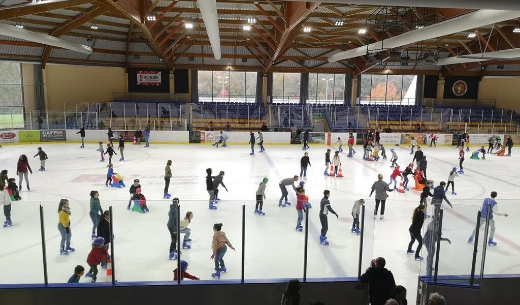 La RochesurYon. La patinoire fermée du