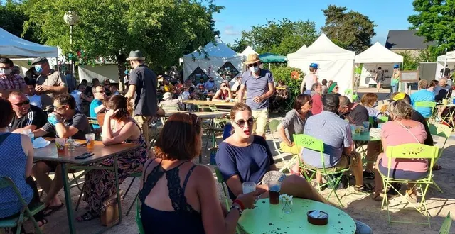 photo  l’an dernier, les restrictions sanitaires n’avaient pas atténué le désir de se retrouver.  &copy;  archives ouest-france 