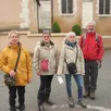 photo  huguette, armelle et jeannick, des seniors montvallois, ont accompagné jean-yves bône durant la 3e étape de sa marche vers rome. 