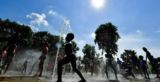 photo  la semaine du 9 au 15 mai 2022 va être très chaude. il est attendu jusqu’à 30 degrés mercredi 11 mai.  &copy;  archives le maine libre – denis lambert 