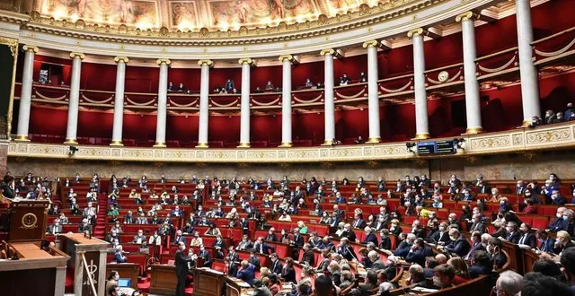 photo  les 12 et 19 juin, les élections législatives désigneront les futur(e)s député(e)s. en maine-et-loire, les partis de la majorité présidentielle ont officiellement désigné leurs candidat(e)s.  &copy;  bertrand guay / afp 