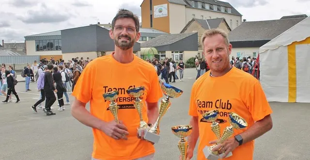 photo  philippe de jocas et carl geindreau coorganisent l’apel des foulées avec les autres membres de l’association des parents d’élèves de l’ensemble scolaire sainte-anne, à sablé-sur-sarthe.  &copy;  ouest-france 