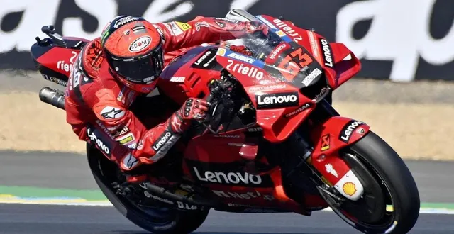 photo  francesco bagnaia (ducati) a décroché la pole position au grand prix de france.  &copy;  photo : jérôme fouquet/ouest-france 