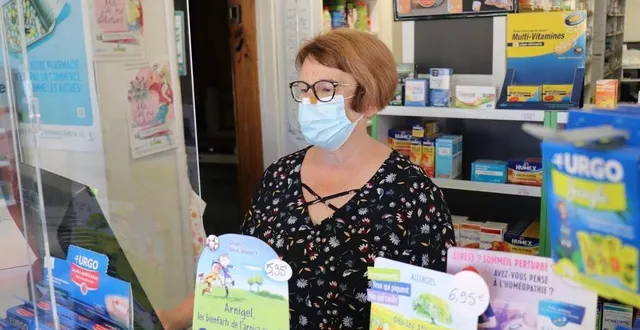 photo  sans internet et téléphone depuis plus de trois semaines, le quotidien de sylvie bignon, pharmacienne à villaines-sous-malicorne, est devenu très compliqué.  &copy;  ouest-france 