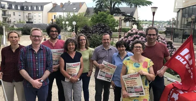 photo  les candidats dans les cinq circonscriptions (matthieu thénaisie absent sur la photo).  &copy;  ouest-france 