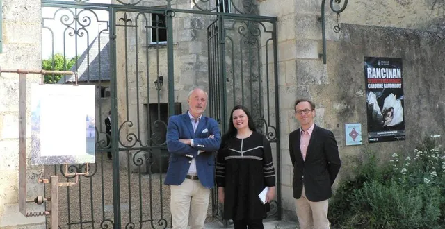 photo  de gauche à droite : jean-louis durand, président fondateur de l’association culture au château, alice orange, directrice du festival de vivoin et guillaume renon, président de l’association festival de vivoin.  &copy;  14 mai 2022, vivoin, ouest-france 
