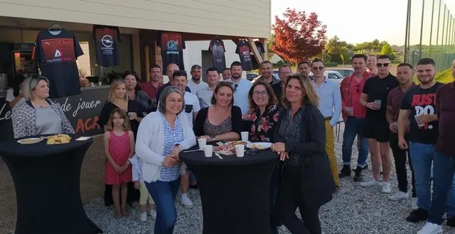 photo  grâce à ses sponsors, le club organise de nombreuses actions pour ses adhérents.  &copy;  le maine libre 