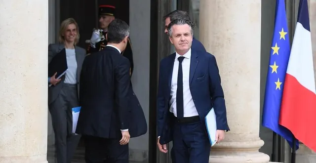 photo  paris, le 23 mai 2022. christophe béchu, ministre délégué chargé des collectivités territoriales se rend à son premier conseil des ministres à l’élysée.  &copy;  co – josselin clair 