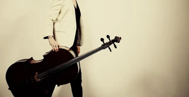 photo  la violoncelliste, ophélie gaillard ouvrira le festival.  &copy;  ophélie gaillard 