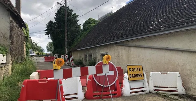 photo  ce mercredi 25 mai, la route départementale qui traverse le hameau de la viosne, va être rouverte à la circulation.  &copy;  ouest-france 