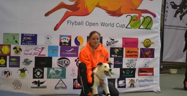 photo  coraline mousset lors des mondiaux 2022 de flyball.  &copy;  thermiks vikings 