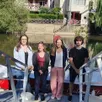 photo  noélia, émerence, juliette et anthony sont les saisonniers en charge de la location des barques. 