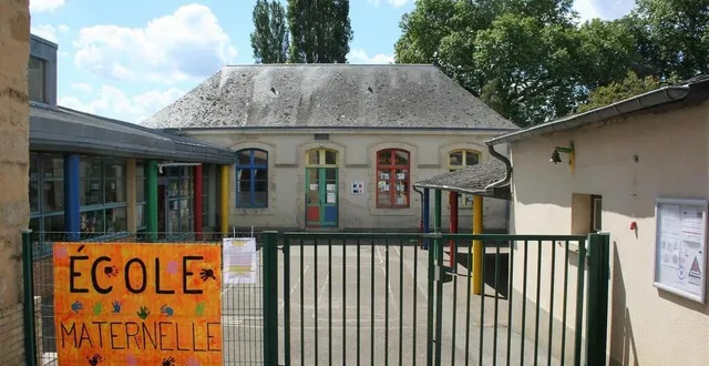 photo  une classe serait supprimée à la rentrée 2022, malgré des effectifs satisfaisants.  &copy;  le maine libre 