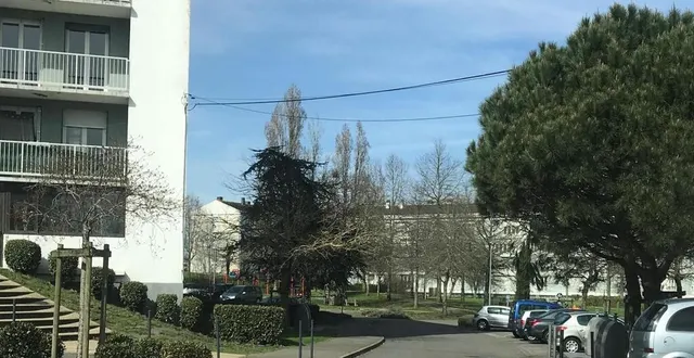 photo  s’il n’y habitait pas, mehdi clarke était un habitué du quartier le petit caporal de saint-nazaire.  &copy;  archives ouest-france 
